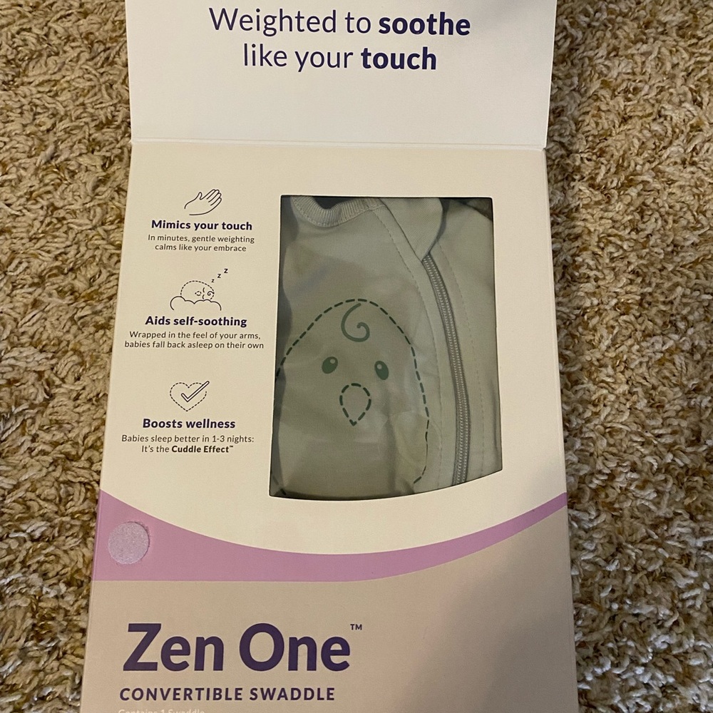 Nested Bean Zen One - Gently Weighted
Swaddle Wrap - Sage newborn.